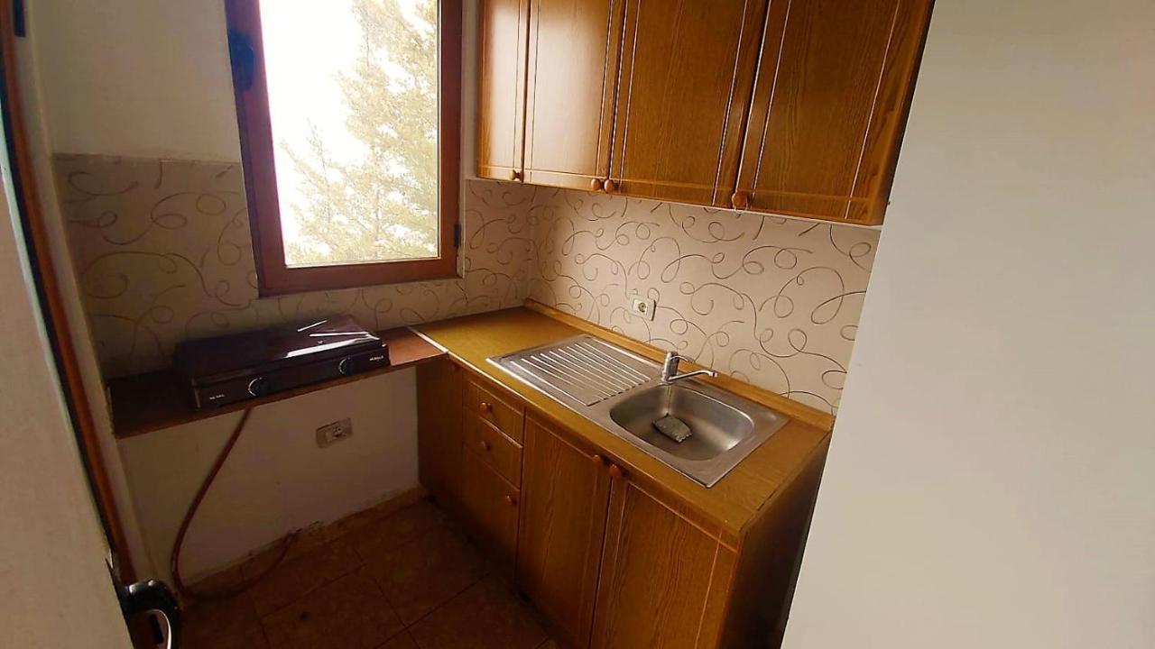 Ramo'S Cozy Beachside Haven With Panoramic Views - 2Nd Vlore Exterior photo